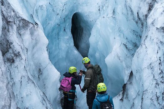 Glacier Hike Experience on Sólheimajökull Glacier - Meet on location — photo 5