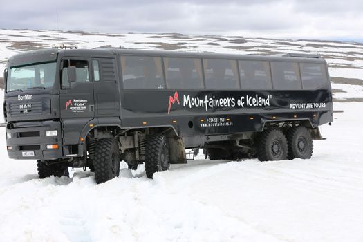 Golden Circle & Glacier Snowmobiling — photo 16