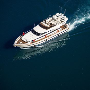 Exclusive Northern Lights Luxury Cruise — photo 2