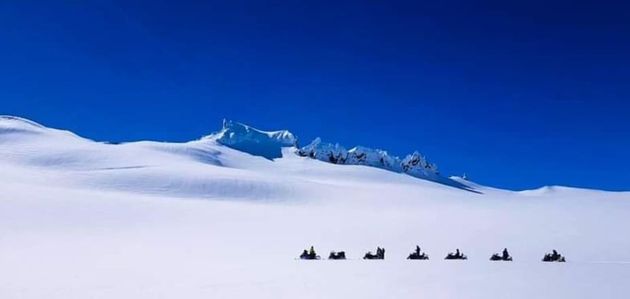 Snowmobile tour on Vatnajökull Glacier — photo 9