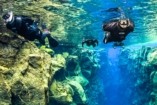 Black & Blue - Lava Tunnel + Silfra Snorkeling from Reykjavík — photo 2