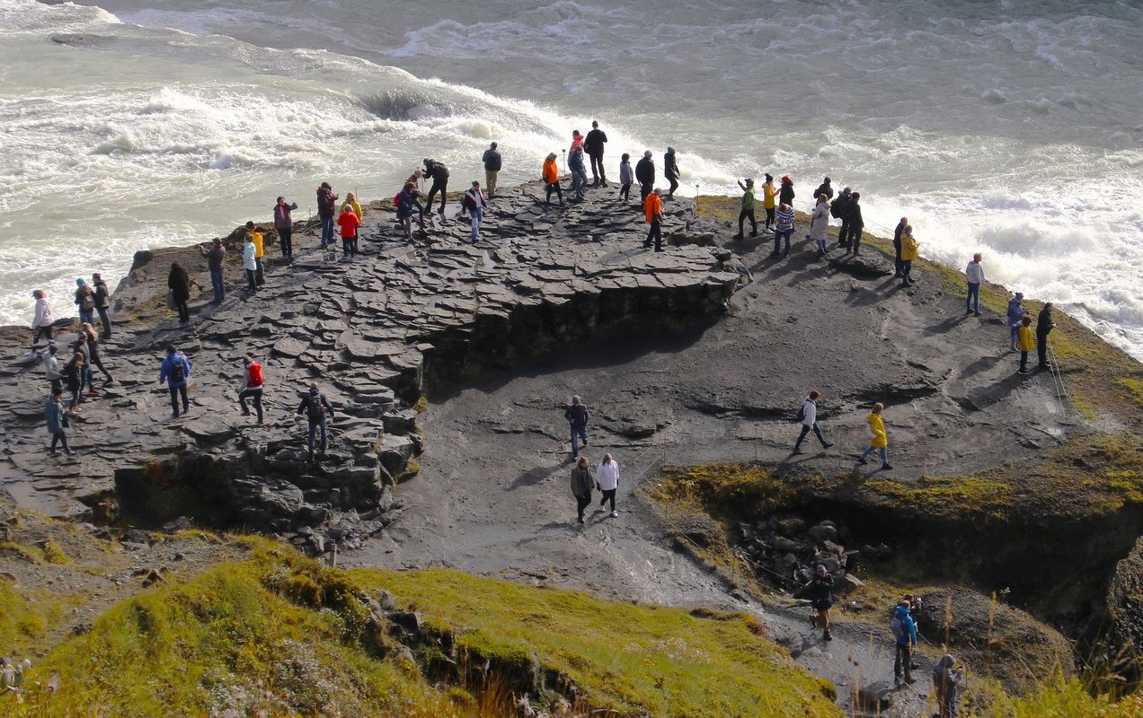 Golden Circle Private Tour with Secret Lagoon from Reykjavik, photo 18 of 27