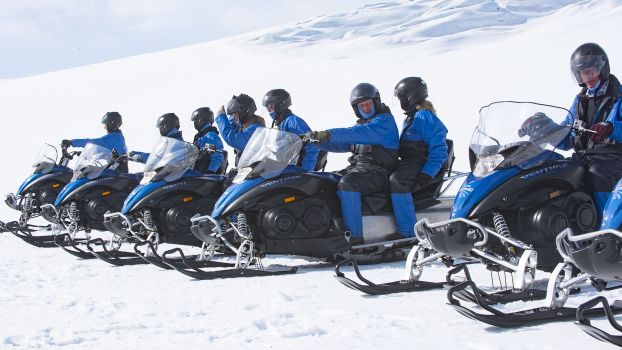 Snowmobile tour on Vatnajökull Glacier — photo 2