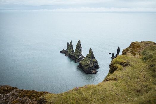 Private South Coast and Glacier Hike for Families & Kids — photo 4