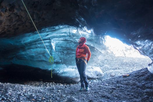 Skaftafell Blue Ice Cave and Glacier Walk Tour — photo 3