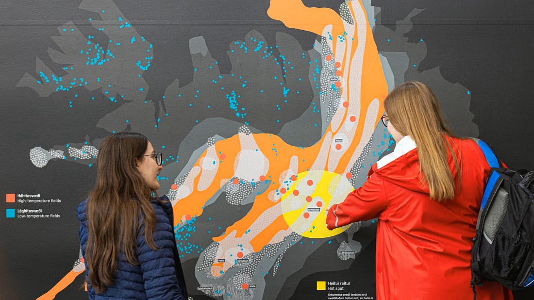 Small group Tour: Volcanoes and Hot Springs of Reykjanes, photo 4 of 20