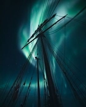 Exclusive Northern Lights Luxury Cruise — photo 9