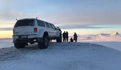 DT 406 Private Monster Truck Borgafjörður & Into The Glacier