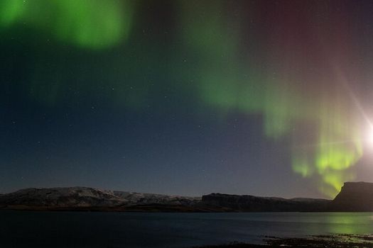 Exclusive 3-Hour NORTHERN LIGHTS Experience – Private Tour — photo 5