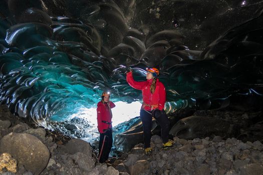 Skaftafell Blue Ice Cave and Glacier Walk Tour — photo 5