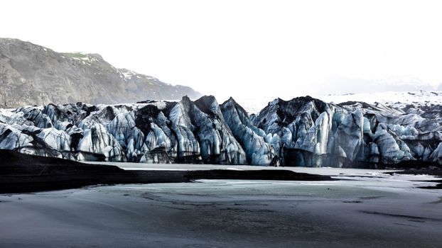 Private South Coast Fire & Ice: Lava Show & Glacier Viewpoint | Private Day Tour — photo 5