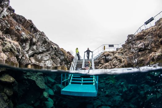 Snorkeling Silfra tour - meet on location — photo 7