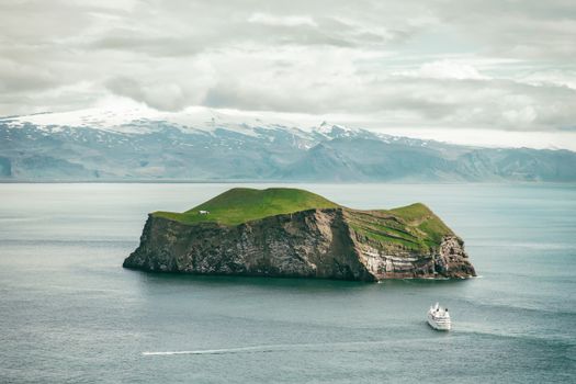 Iceland: Private Westman Islands - Volcano, Wildlife & Scenic Views — photo 9