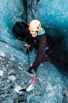 Ice Climbing Captured in Skaftafell — photo 11