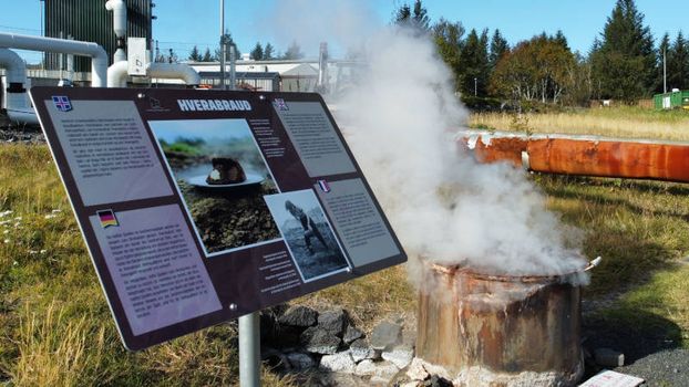 Golden Circle, Kerid Crater & Hvammsvik Hot Springs | Small Group Day Tour — photo 2