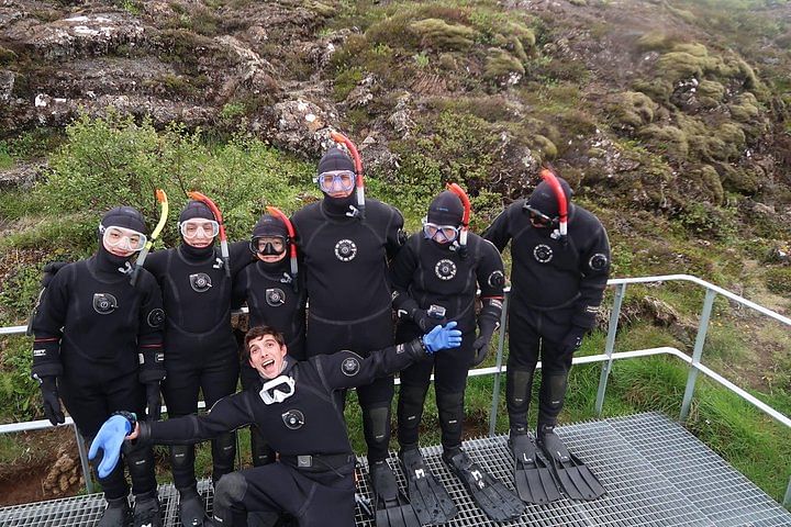 Snorkeling Silfra Tour with Pick up, photo 10 of 16