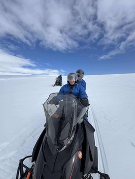 Snowmobile on Langjökull Glacier - Meet us in Husafell — photo 3
