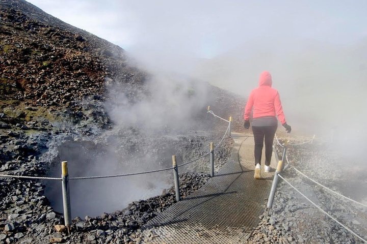 Private Reykjadalur Hike, from Reykjavík, photo 6 of 7