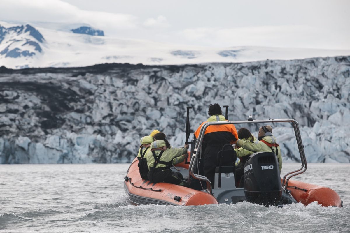 Zodiac Tour - Glacier Lagoon, photo 5 of 5