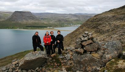 HIKE BETWEEN TWO FJORDS - hiking