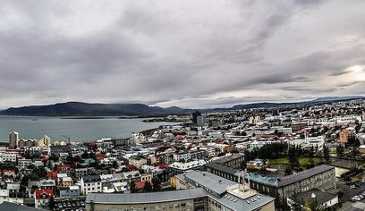 A Flashing Heli Ride: Reykjavik City And Mount Esja with landing