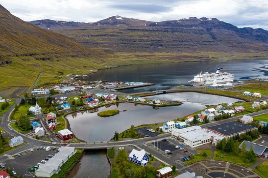 Stuðlagil Canyon and Waterfalls Tour from Seyðisfjörður Port — photo 4