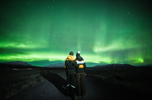 Northern Lights Small Group Tour with Hot Cocoa & Free Photos — photo 19