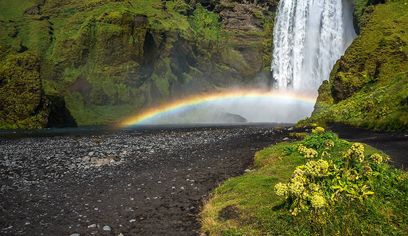 Full Day Private Tour in Iceland Family friendly up to 8 people group 