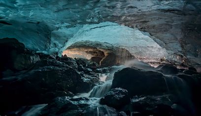 Sólheimajökull Glacier Hike and Ice Cave Exploration