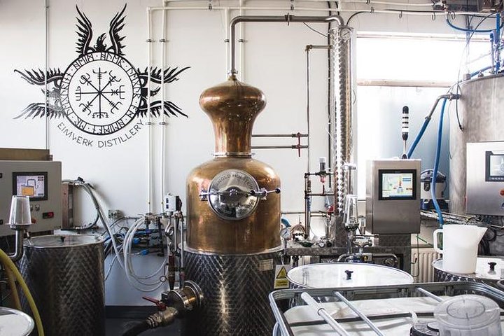 Flóki Whisky Distillery Tour & Tasting in Reykjavík, photo 5 of 6