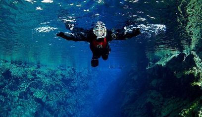 Snorkeling Silfra Tour with Pick up