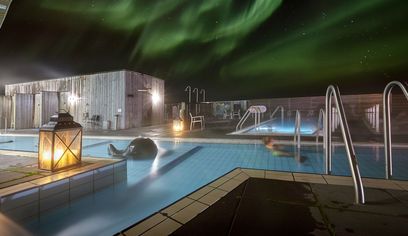 Northern Lights & Fontana Geothermal Baths