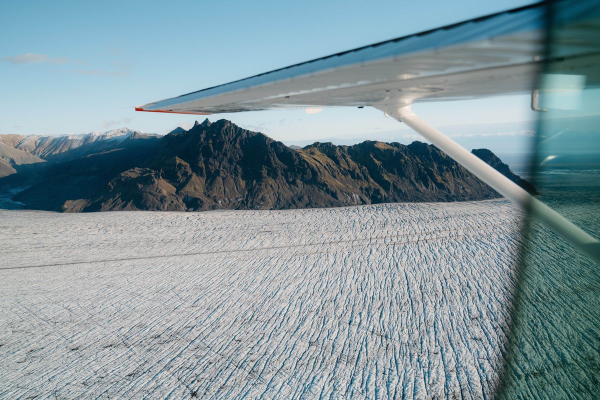 Glacier Edge Airplane Tour from Skaftafell — photo 20