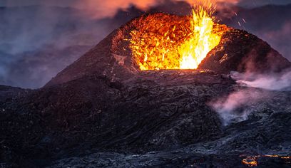 Volcano Hike & Blue Lagoon - Private Eco Tour