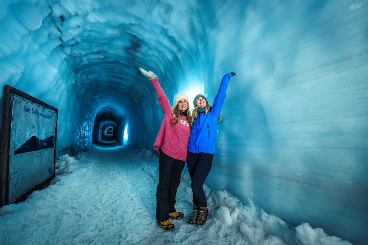 Into the Glacier & Silver Circle, photo 12 of 15