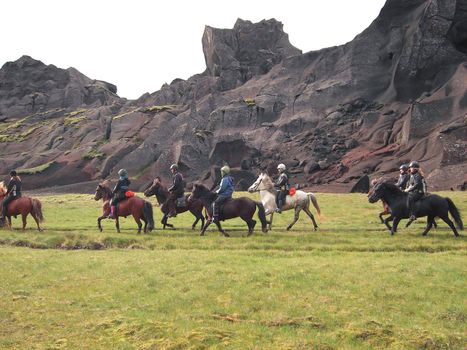 06C - The Valley of Horses - Marardalur — photo 2