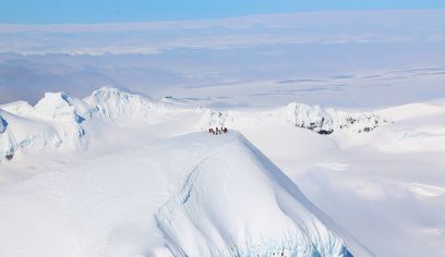 Lagoons, Glaciers & Colorful Mountains Airplane Tour from Skaftafell