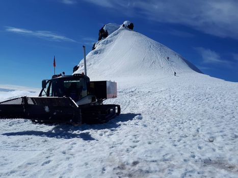 Snæfellsjökull Glacier Snow-cat Tour — photo 6