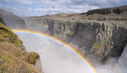 Lake Mývatn, Goðafoss and powerful Dettifoss