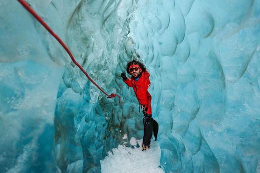 Skaftafell Blue Ice Cave and Glacier Walk Tour — photo 4