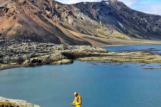 Landmannalaugar Hike and the Valley of Tears in a 4x4 Super — photo 2