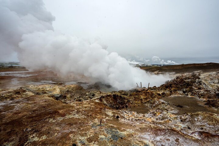 Volcano Circle Tour - Grindavík Town, Reykjanes Lava Fields and Hot Springs, photo 4 of 8