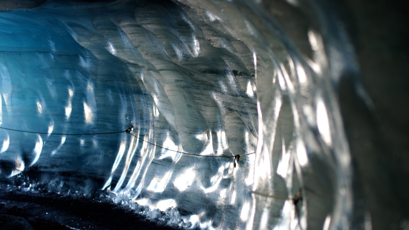 Katla FastTrack Ice Cave Tour, photo 12 of 15