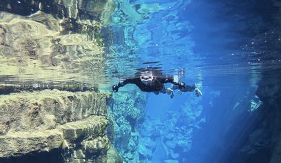 Golden Circle & Snorkeling in Silfra Minibus Tour | Free Underwater Photos