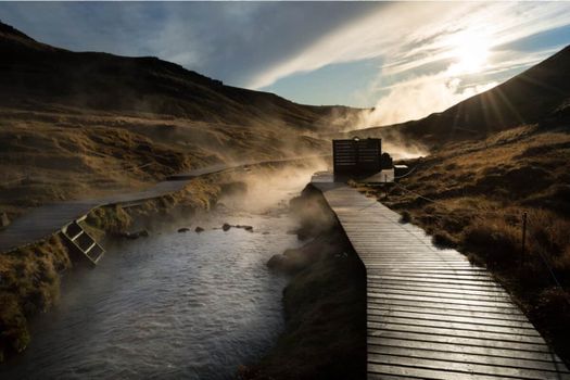 Private Northern Lights Hike to Reykjadalur Hot River — photo 7