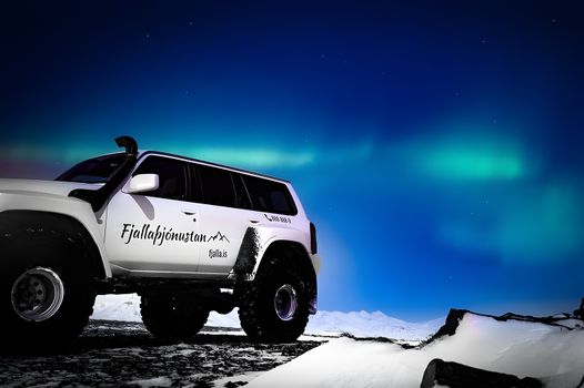 Northern Lights Jeep Tour [Private] - Icelandic Guide | Pro Photos | Hot Chocolate | Storytelling — photo 2