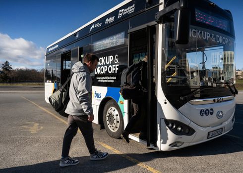 Flybus - Airport to BSI — photo 8