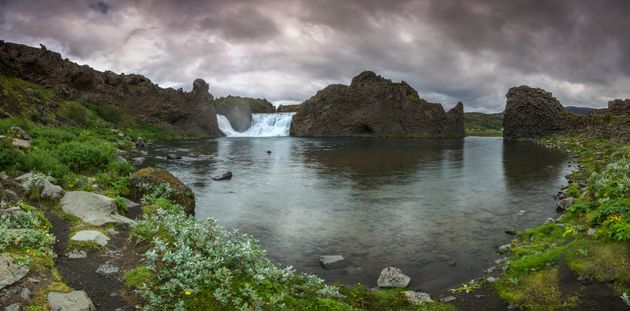 Landmannalaugar Hiking, Stranger Things Waterfall & Nature Bath — photo 11