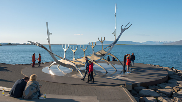 Private Reykjavik City Tour in Multi-Language Guide Options