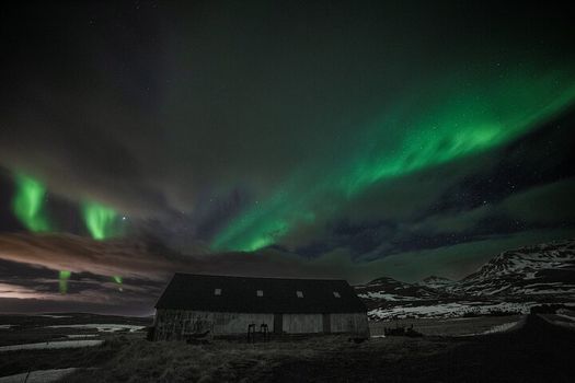 Northern Lights Small Group Tour with Hot Cocoa & Free Photos — photo 17